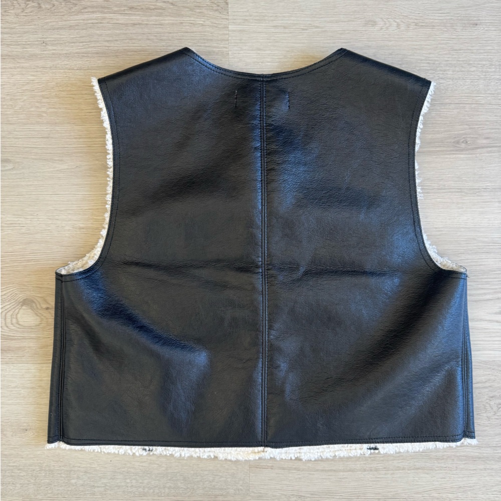 Free People Vegan Leather Embroidered Sherpa Vest Black Ivory Cream size Large - Picture 5 of 14